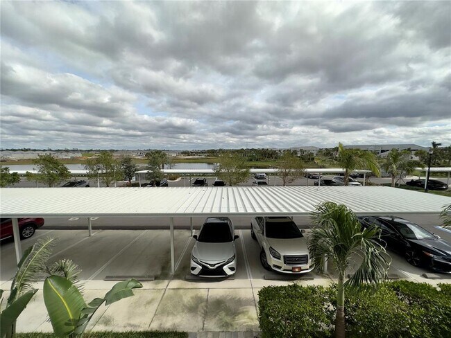 Photo - 14091 Heritage Landing Blvd Unit 127