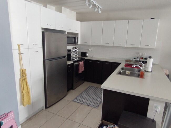 Photo - 533 Yates Rd