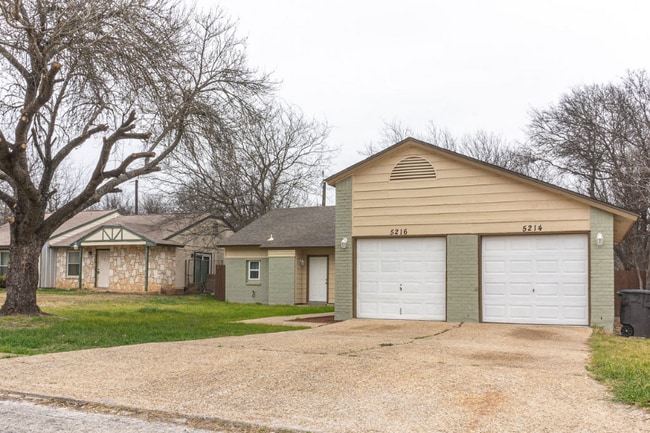 Photo - 5216 Meadow Rise St