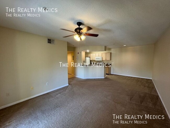 Photo - 700 Crest Pines Dr