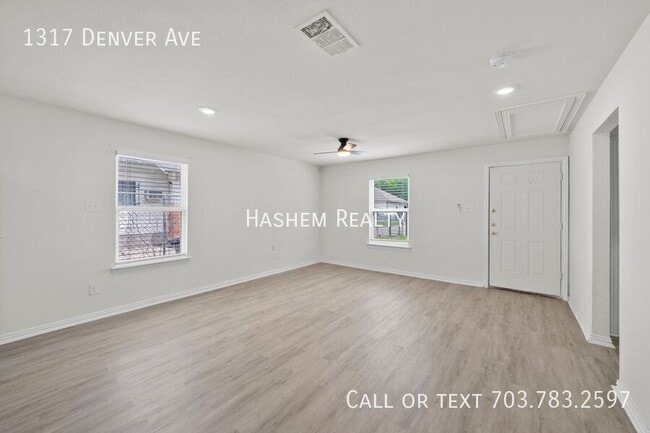 Photo - 1317 Denver Ave