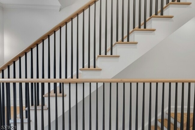 Photo - 82 Watchung Ave