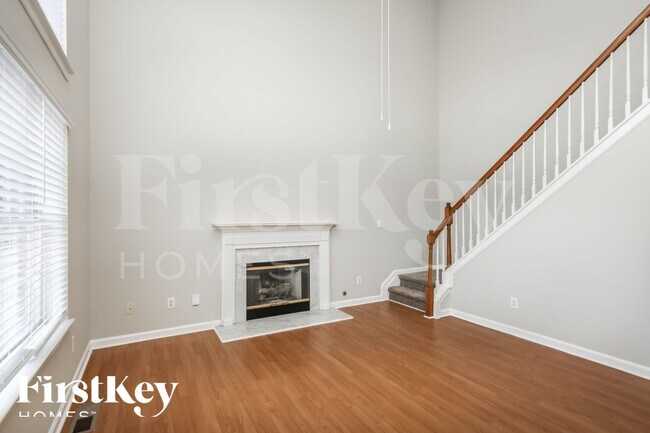 Photo - 4673 Devencrest Ln