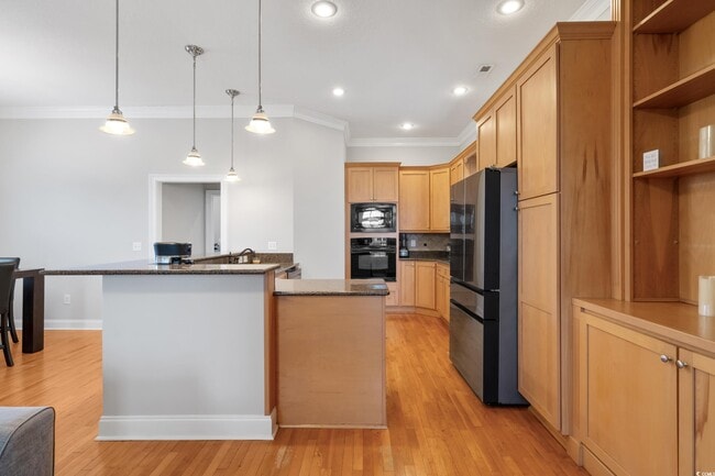 Photo - 414 St.Julian Ln