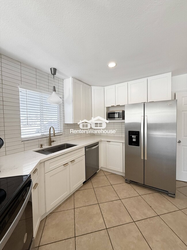 Photo - 7039 S 41st St