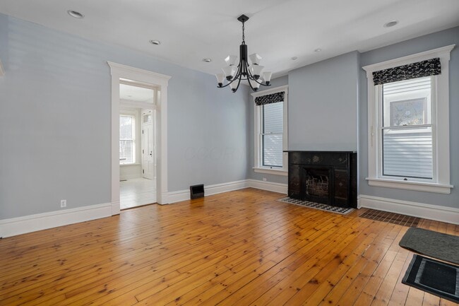 Photo - 281 Reinhard Ave