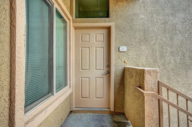 Photo - Second Story Condo with Open Floor Plan and Granite Counters