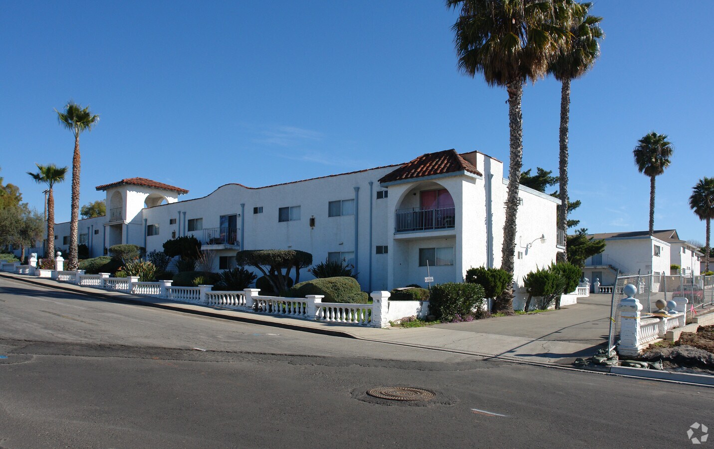 Montezuma Apartments - Montezuma Apartments