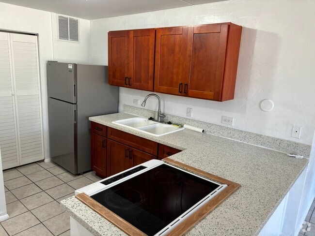 Building Photo - Harbor Lights D111 – Prime Kahului Rental ...