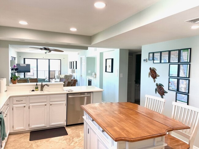 Photo - Hutchinson Island