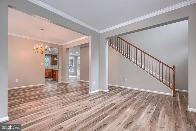 Photo - 7211 Lyndsey Way