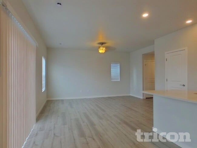 Photo - 2214 Flower Blossom Ave