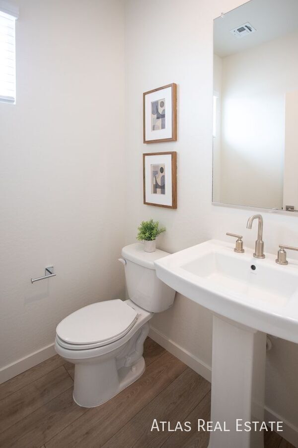 Photo - 1120 W Villa Theresa Dr