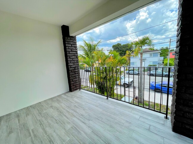 Photo - 455 NE 62nd St Unit 1