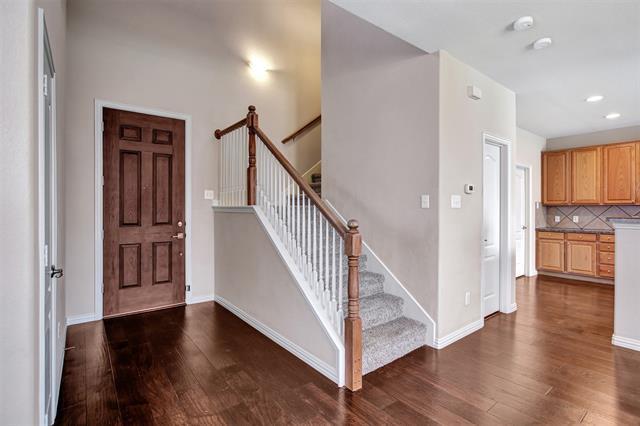 Photo - 15900 Alvarado Dr