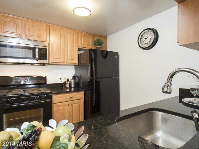 Photo - 1624 5th St NW Unit B