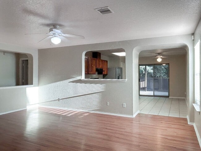 Photo - Northeast 3/2 with New Bedroom Floors & Covered Patio