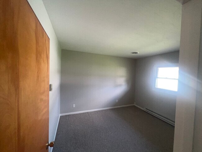 Photo - 410 Frorer Ave