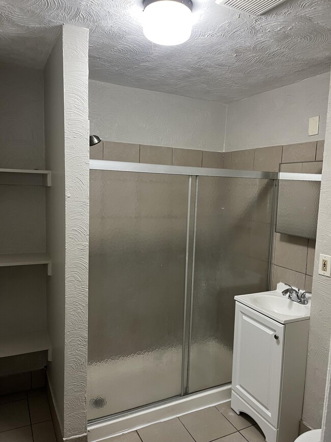 Photo - 633 S 9th St