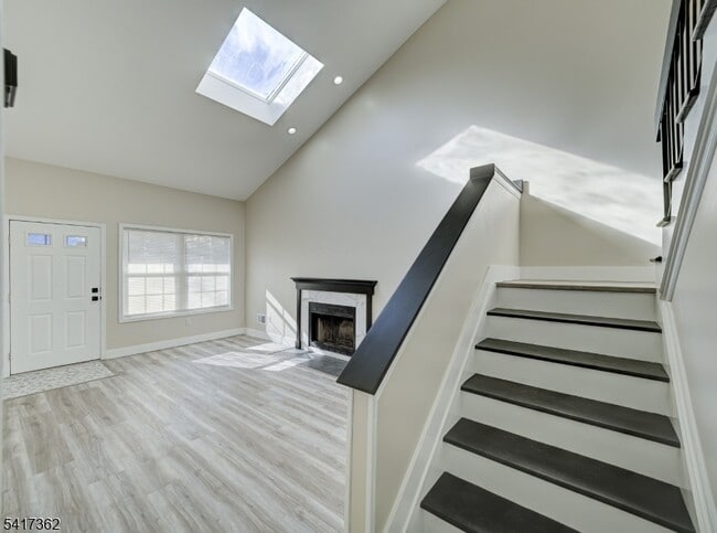 Photo - 1141 Clawson Ct