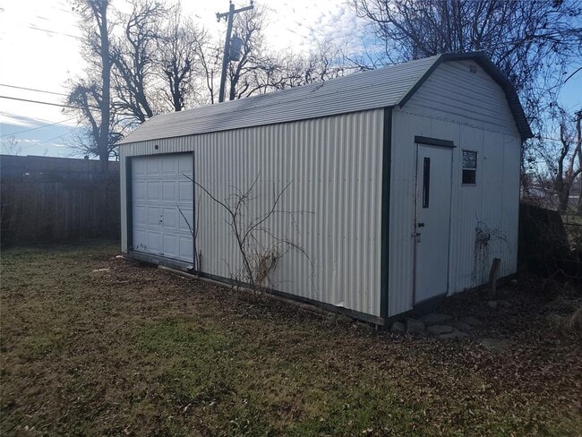 Photo - 2128 SW 41st St