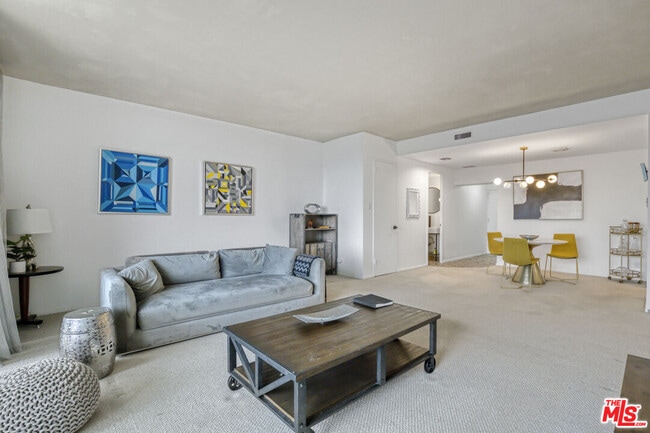 Photo - 10433 Wilshire Blvd Unit 808