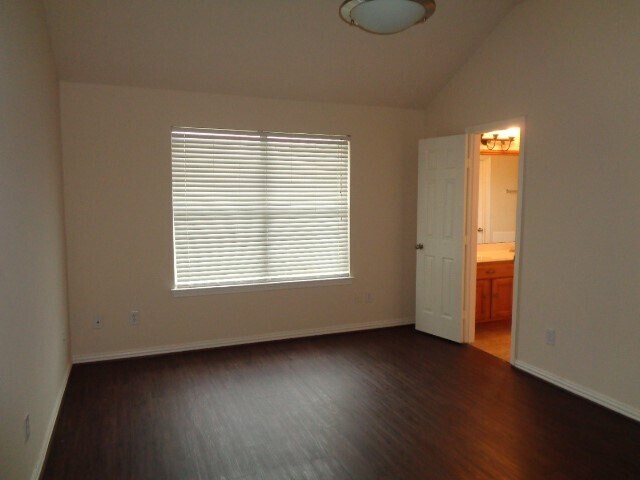 Photo - 24007 Rockygate Dr