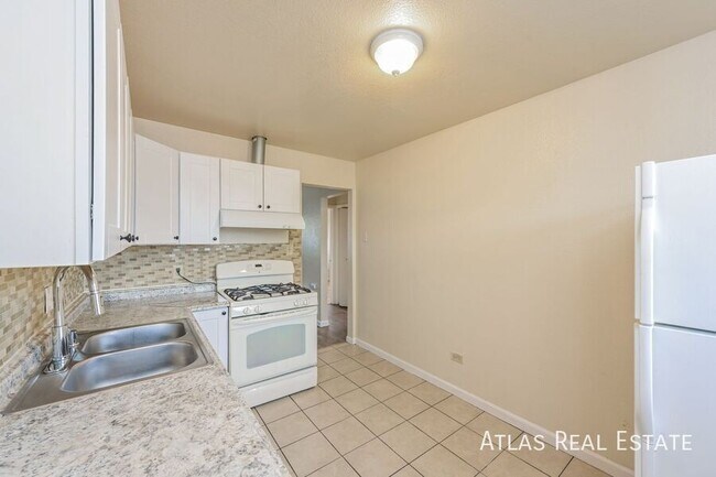 Photo - 1463 W Byers Pl