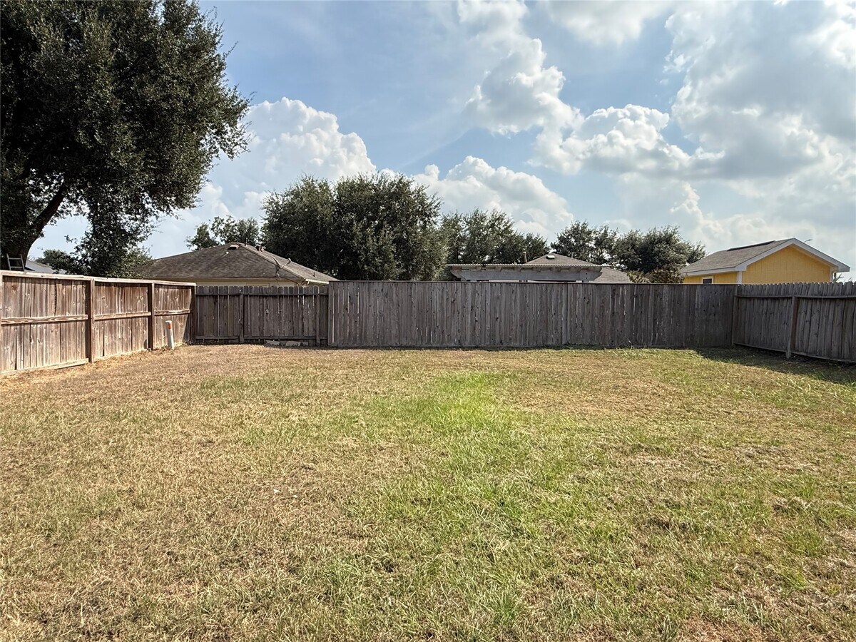 Photo - 2403 Chalet Rd