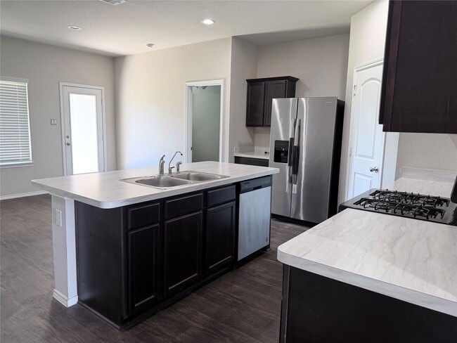 Photo - 21519 Victoria Harbor Dr