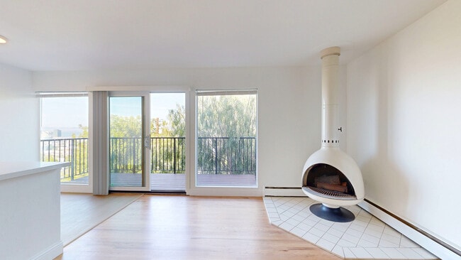 Photo - 740 Rhode Island St Unit 310