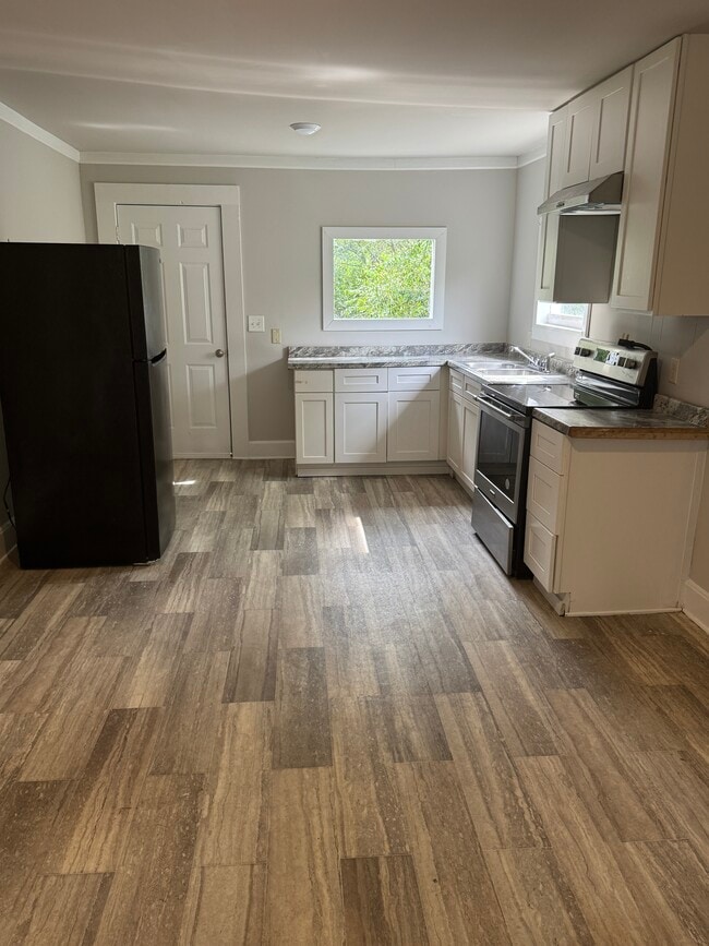 Photo - 110 Kiwanis St