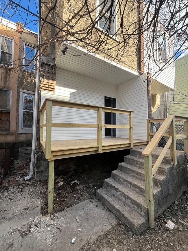 Photo - 904 S Cecil St