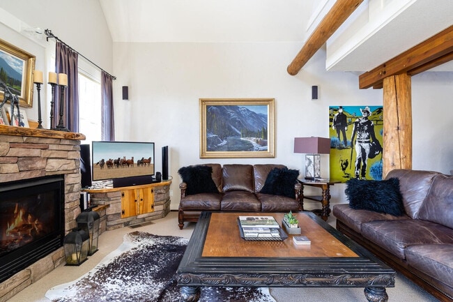 Photo - 4 Lower Saddle Ridge Rd Unit ID1255680P