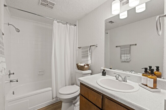 Coventry Park apartments — community photo