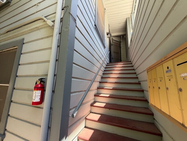 Photo - Updated & Spacious 1-Bedroom Apartment in Downtown Sacramento – Prime J Street Location