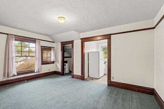308 W 13th Ave Unit 2