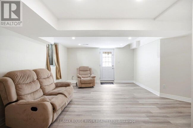 Photo - 38 Hettersley Dr