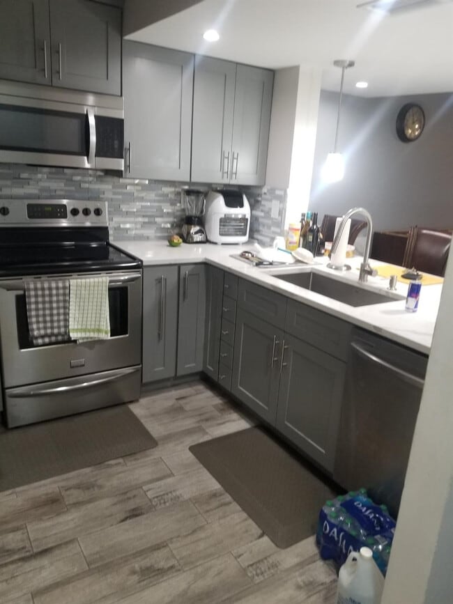 Photo - 6562 Racquet Club Dr