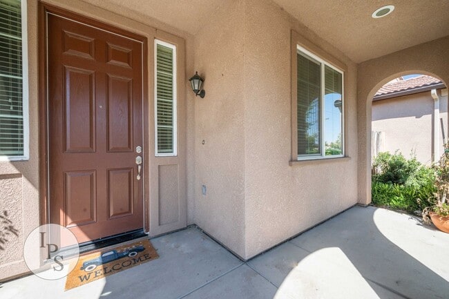 Photo - Clovis Eastside Home, 4BR/3BA, Built 2017 - Lots of Amenities!