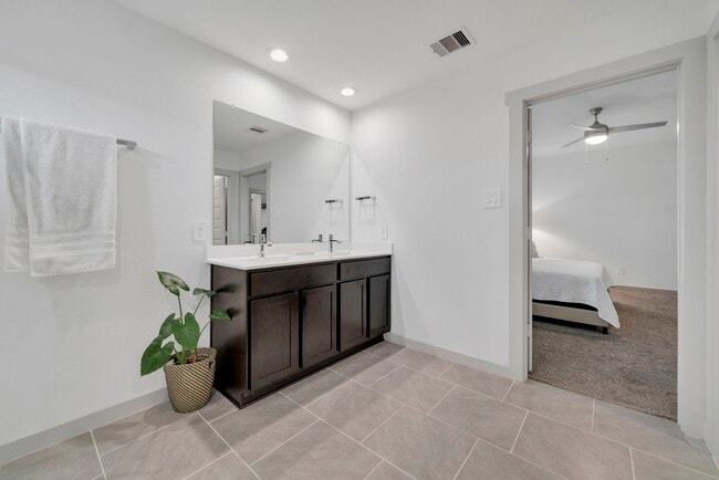 Building Photo - 3903 Yonkers Valley Ln