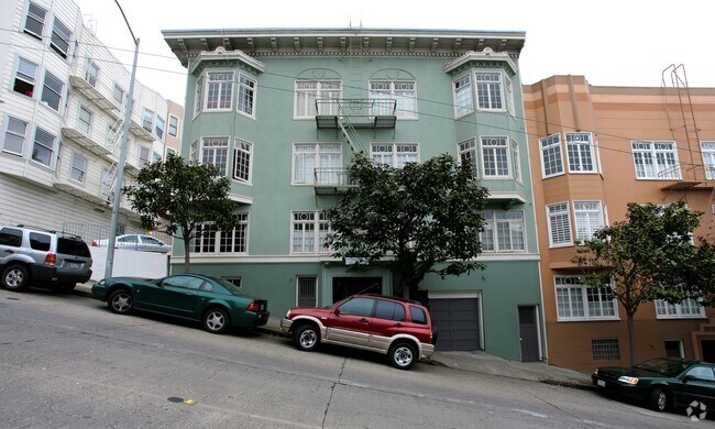 Photo - 1335 Union St