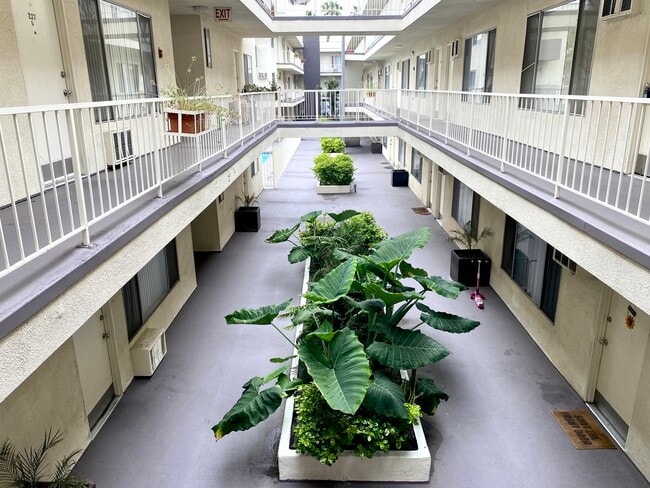 Photo - Bronson Towers