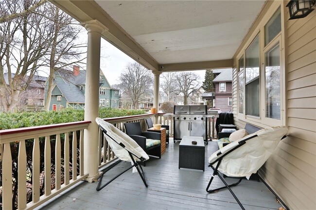 Photo - 195 Harvard St