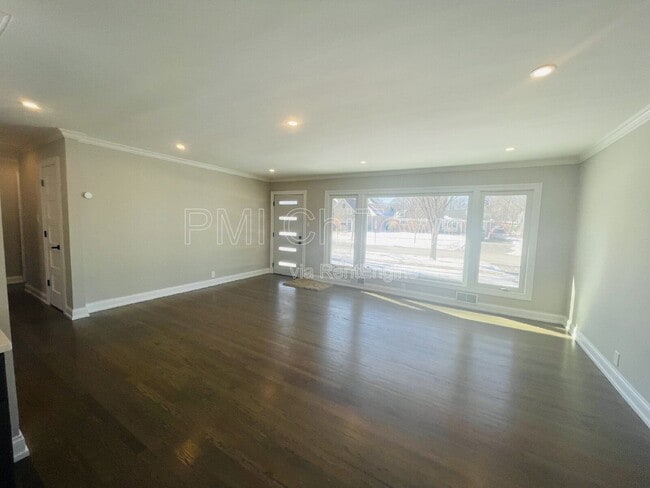 Photo - 413 N Forest Ave