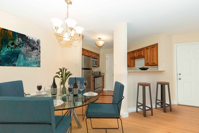 Photo - Peachtree Apartments