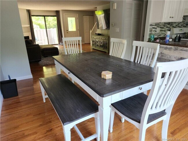 Photo - 12 Ives Hill Ct Unit 12