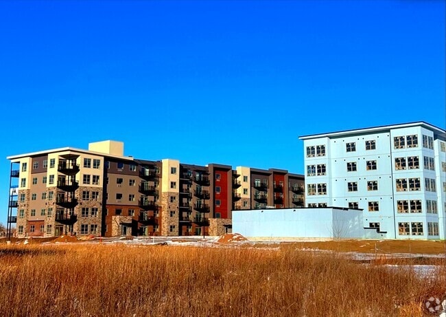 Building Photo - Spring Creek Luxury Living Rental