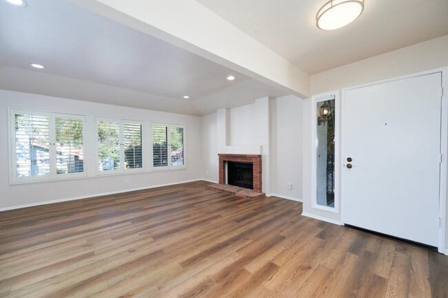 Photo - 667 Arroyo Oaks Dr