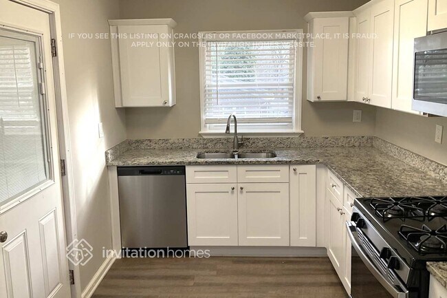 Photo - 2877 McAfee Rd